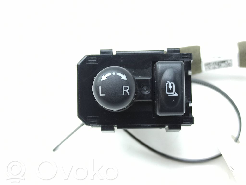 Nissan Navara D23 Interruptor del espejo lateral 