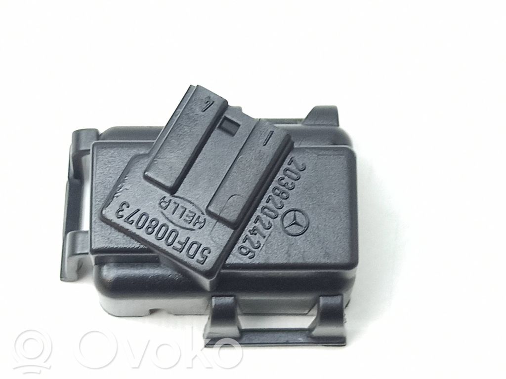 Mercedes-Benz C W203 Sensor de lluvia 