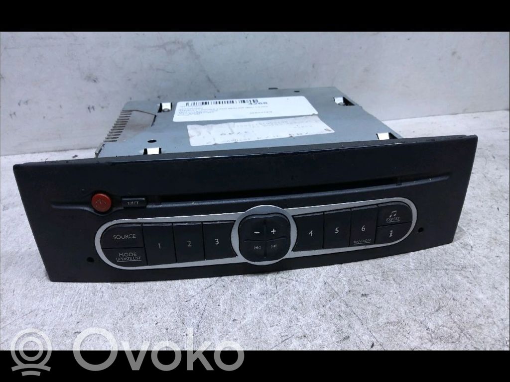 Renault Laguna II Radio/CD/DVD/GPS head unit 