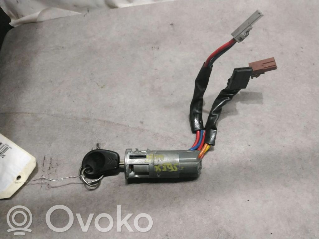Steering wheel lock