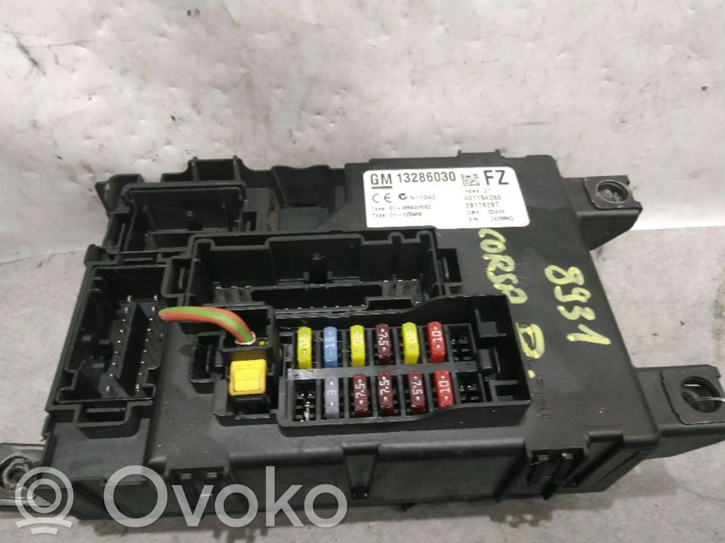 Sulakemoduuli   93189297,13286030,13286030