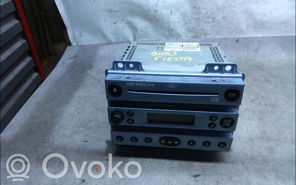 Ford Fiesta Unitate principală radio/CD/DVD/GPS 