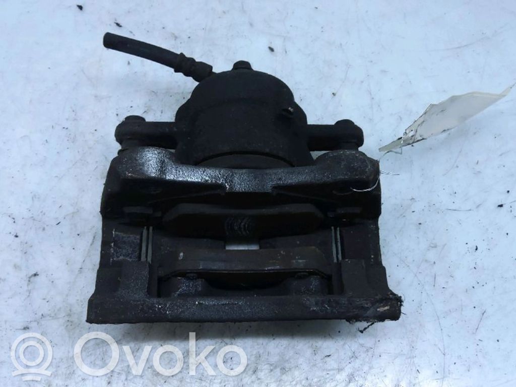 Nissan Micra K14 Передний суппорт 