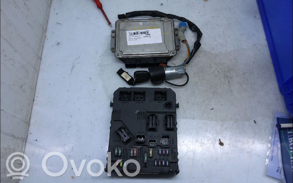 Citroen Xsara Picasso Engine control unit/module 