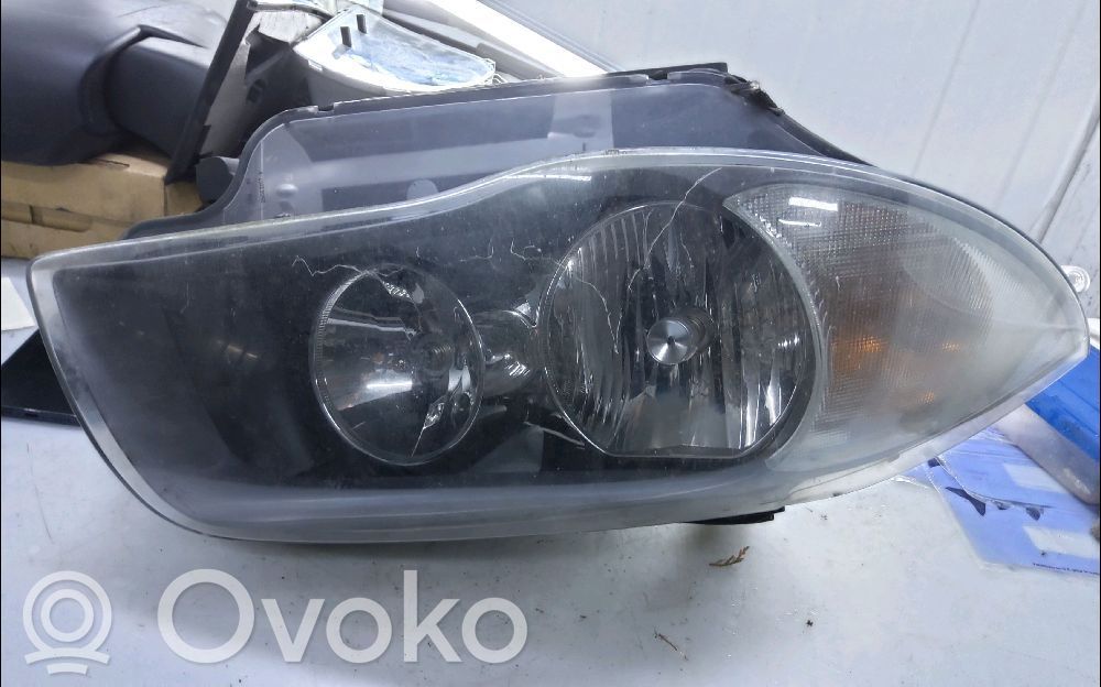 BMW 1 E81 E87 Headlight/headlamp 