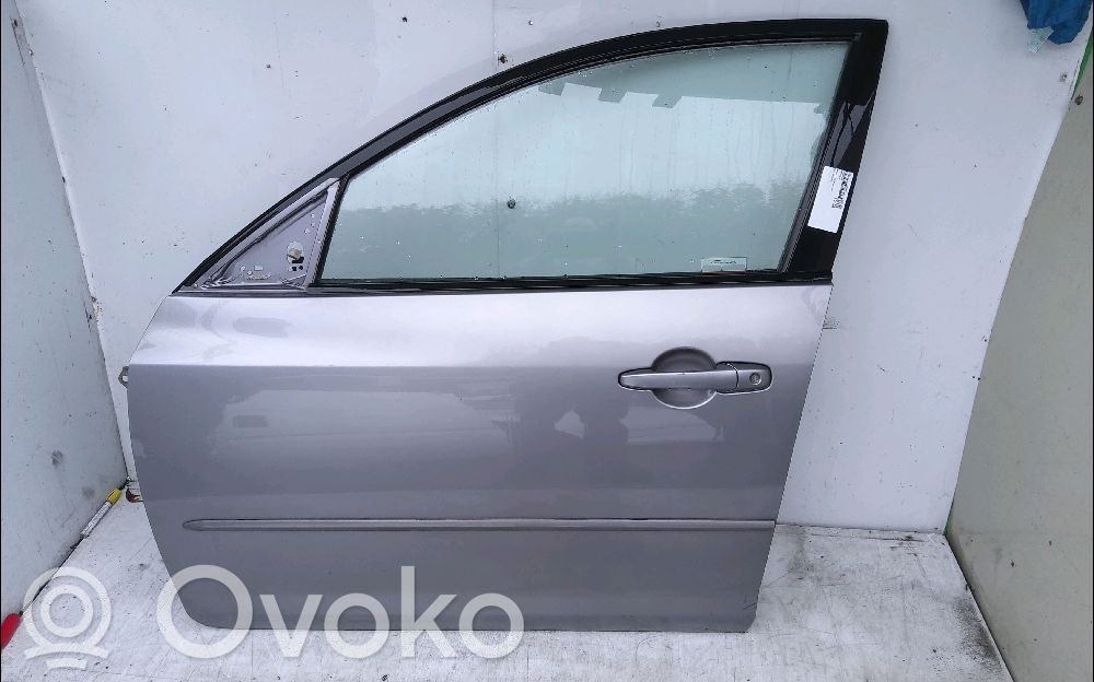 Mazda 3 I Durvis 