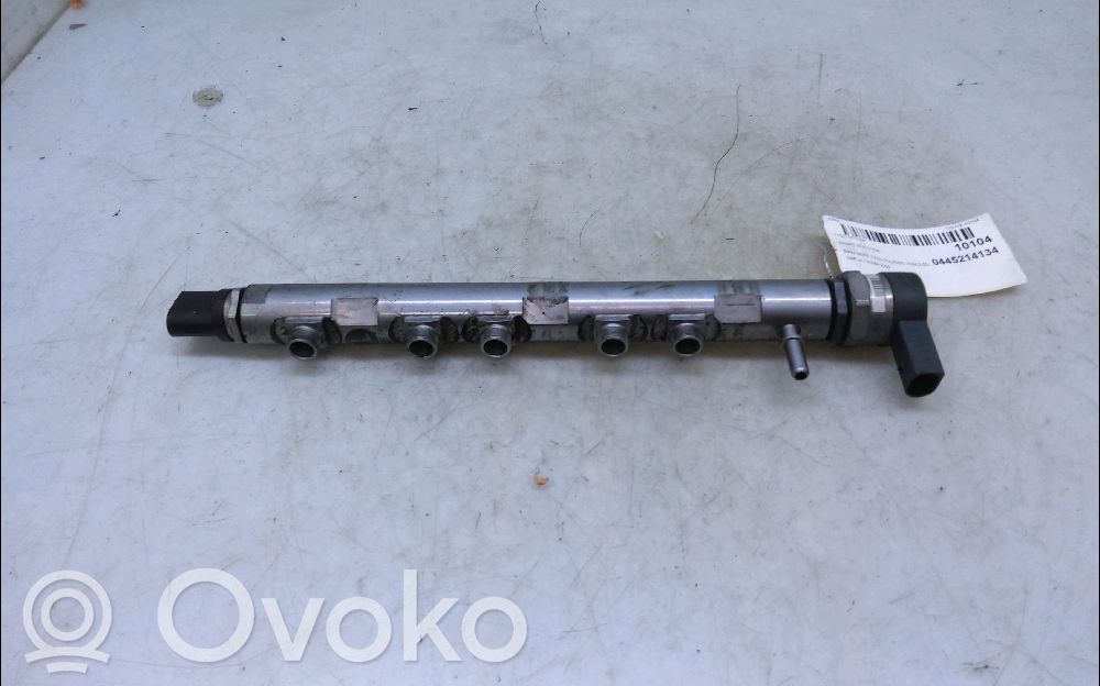 BMW 3 E90 E91 Polttoainepääputki 