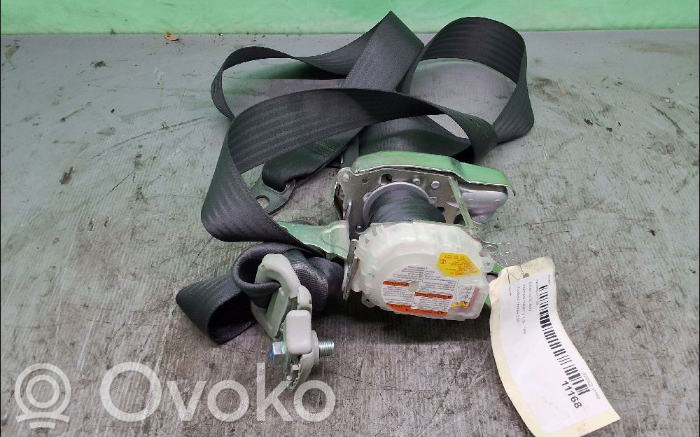 Suzuki Swift I Cinturón delantero 