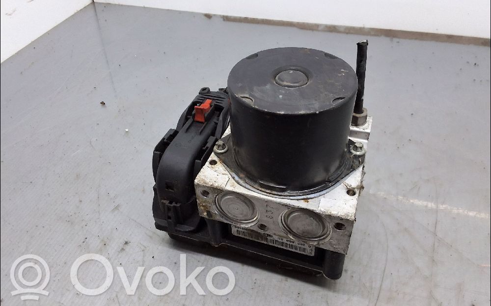 Volkswagen Polo IV 9N3 Sterownik / moduł ABS 