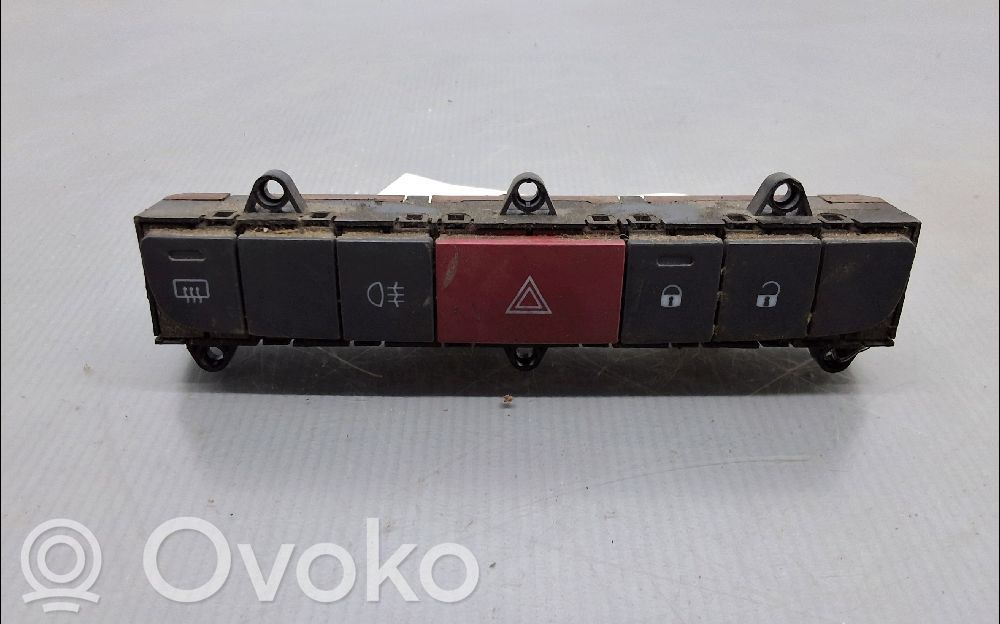 Peugeot Boxer Hazard light switch 