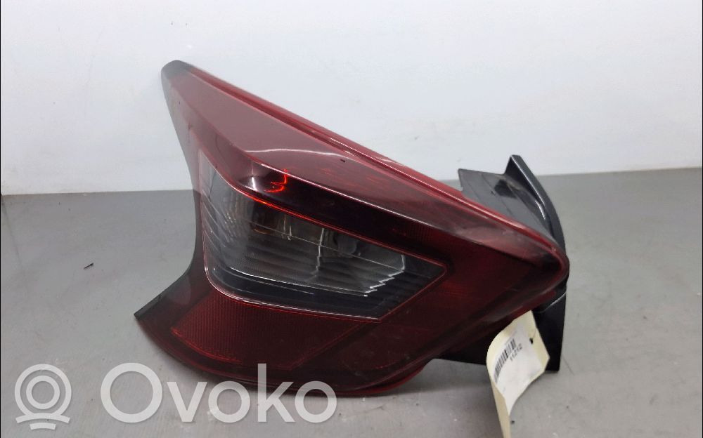 Nissan Micra K14 Galinis žibintas kėbule 