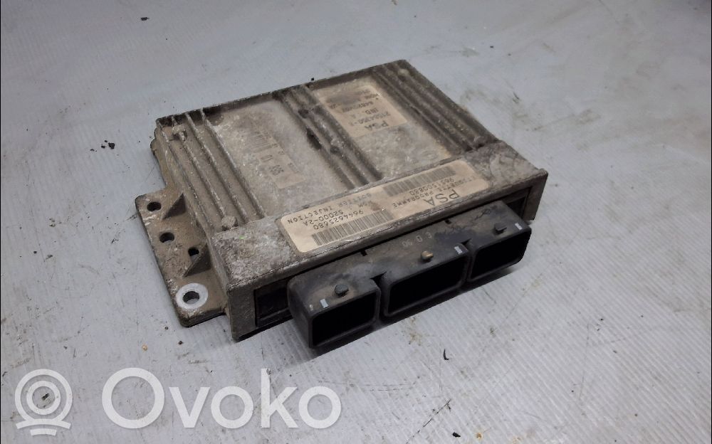 Peugeot 206 Engine control unit/module 