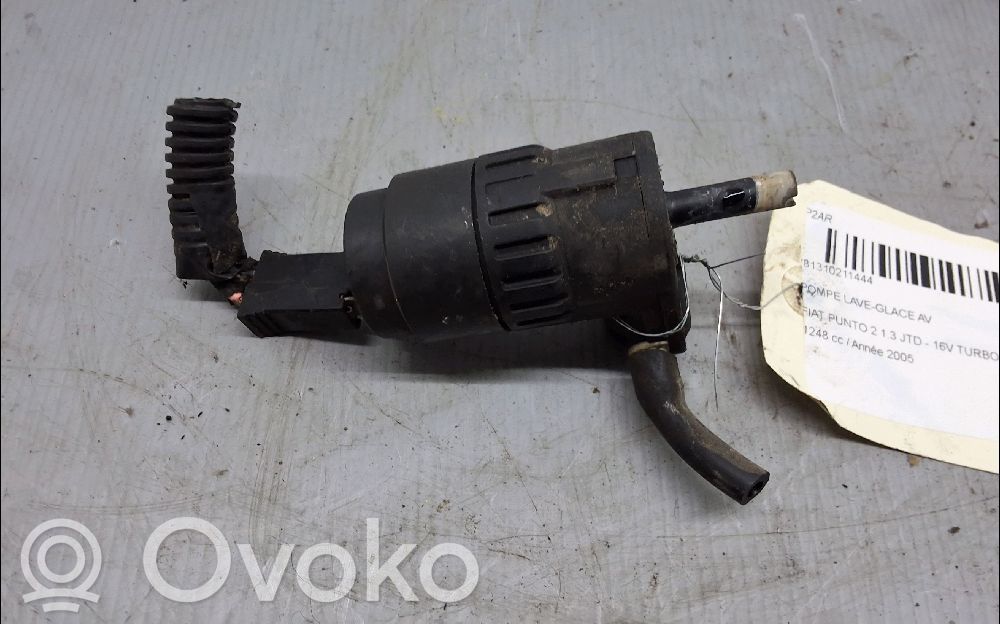 Fiat Punto (188) Windscreen/windshield washer pump 