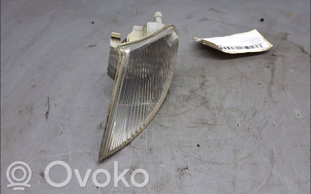 Citroen Berlingo Front indicator light 