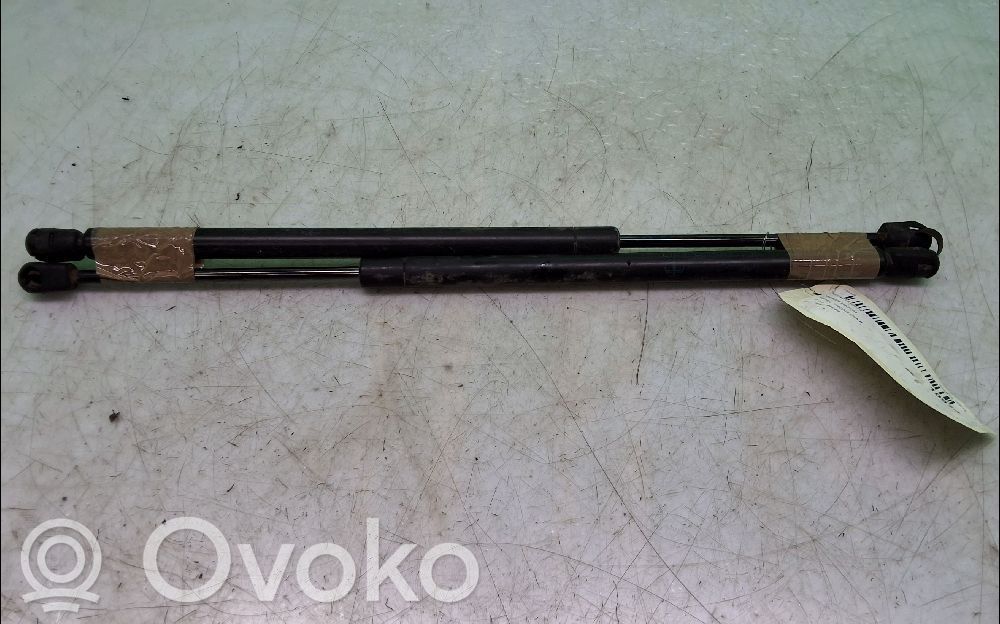 Opel Frontera B Amortizor hayon 
