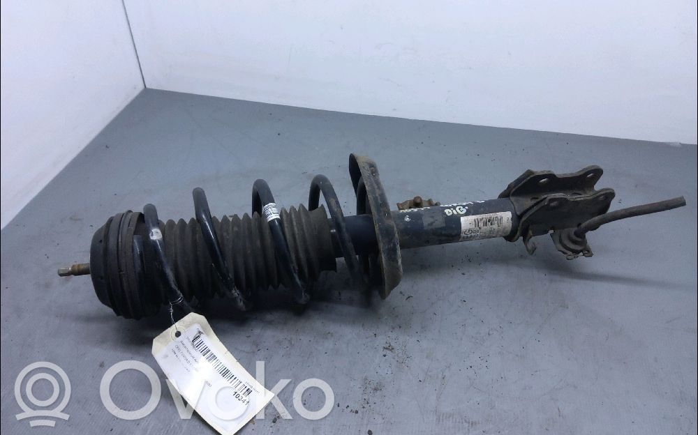 Opel Corsa D Etuiskunvaimennin 