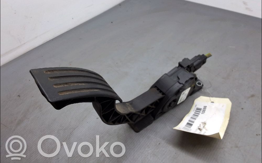 Volvo V40 Pedală accelerație 