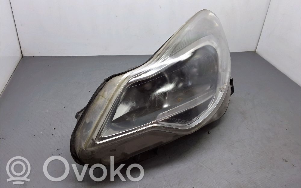 Opel Corsa D Scheinwerfer 