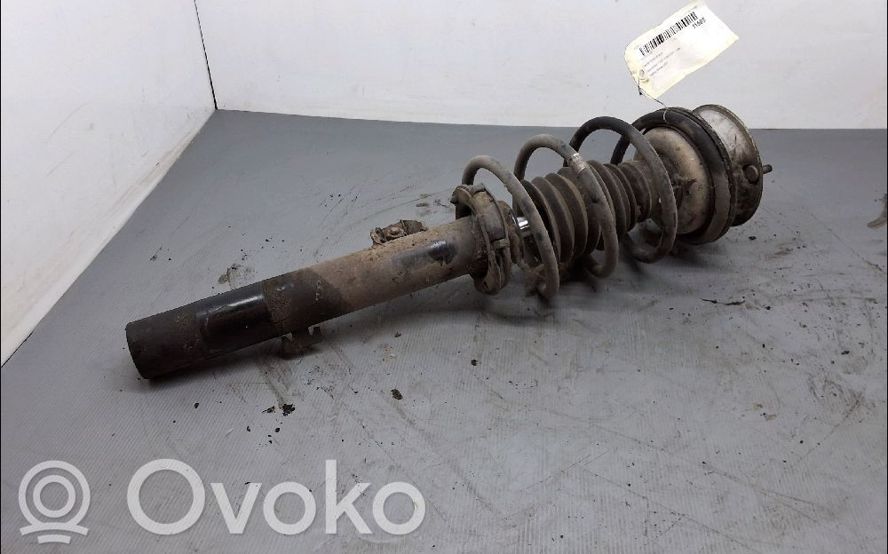 BMW 1 E81 E87 Front shock absorber/damper 