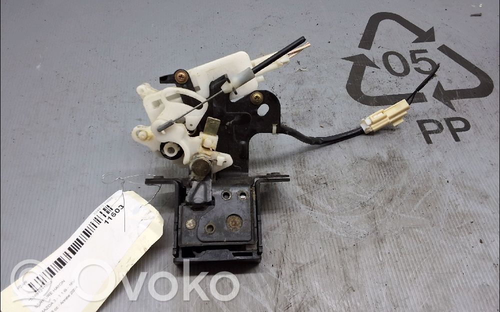 Mazda 3 I Tailgate/trunk/boot lock/catch/latch 