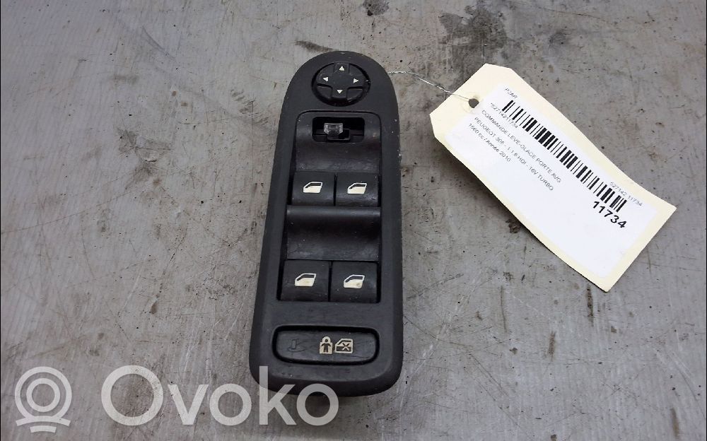 Peugeot 308 Electric window control switch 