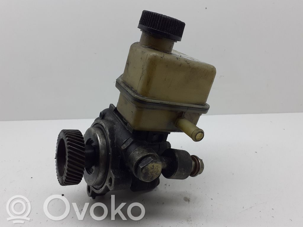Mazda 6 Ohjaustehostimen pumppu 