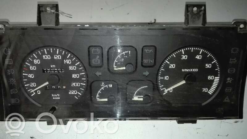 Renault Clio I Speedometer (instrument cluster) 