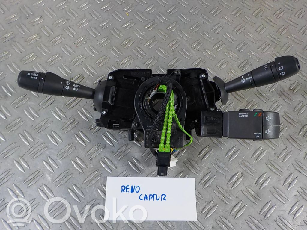 Renault Captur Rokturu komplekts 