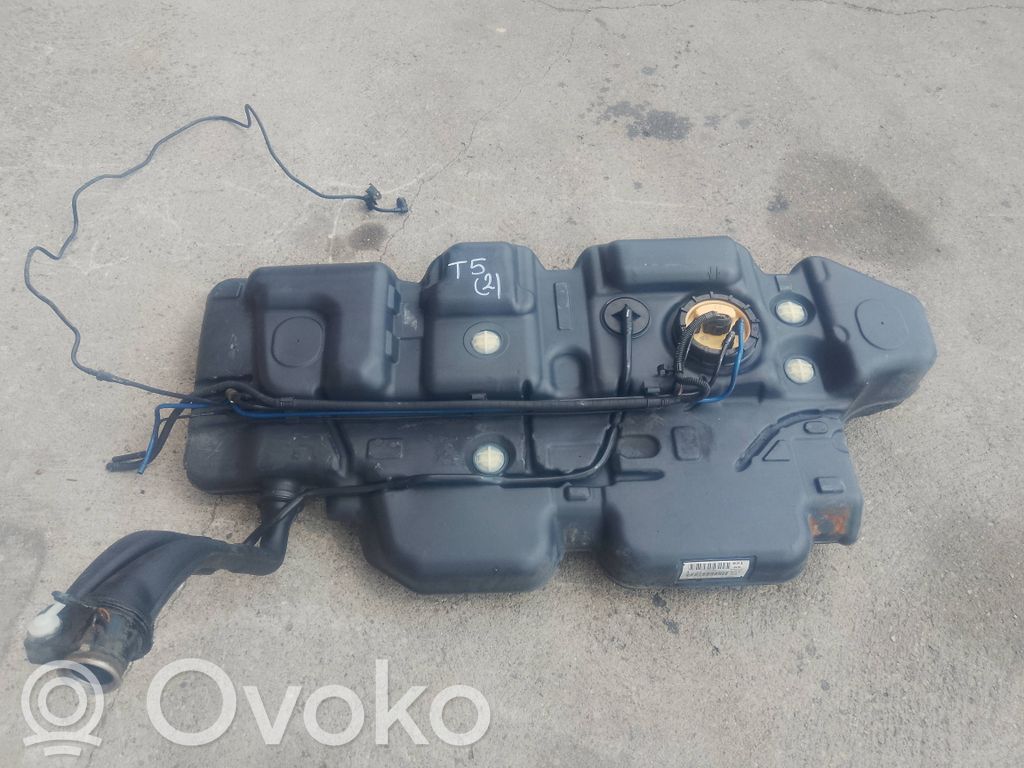Volkswagen Multivan T5 Degvielas tvertne 