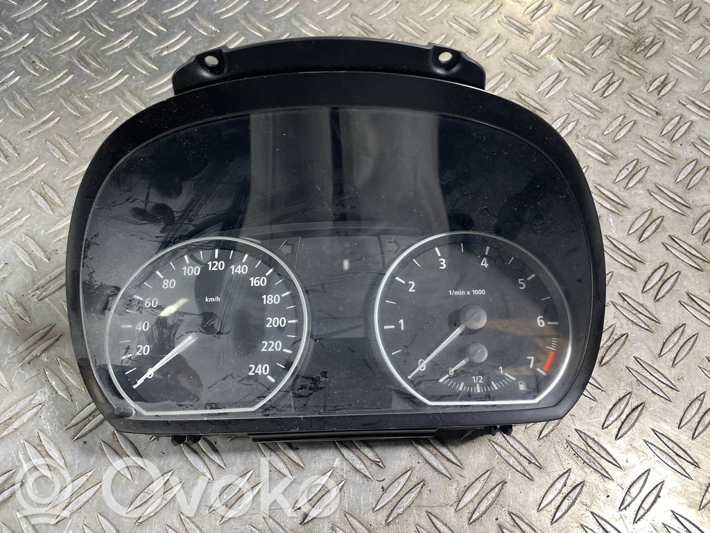 BMW 1 E81 E87 Speedometer (instrument cluster) 