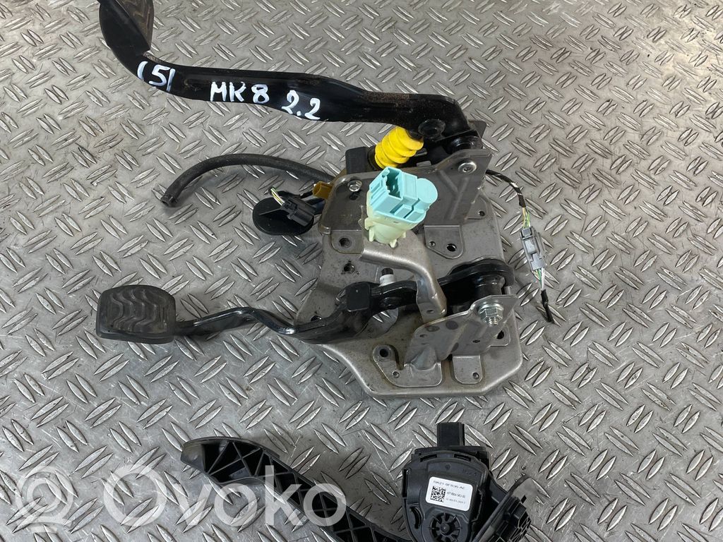 Ford Transit Custom Pedal assembly 