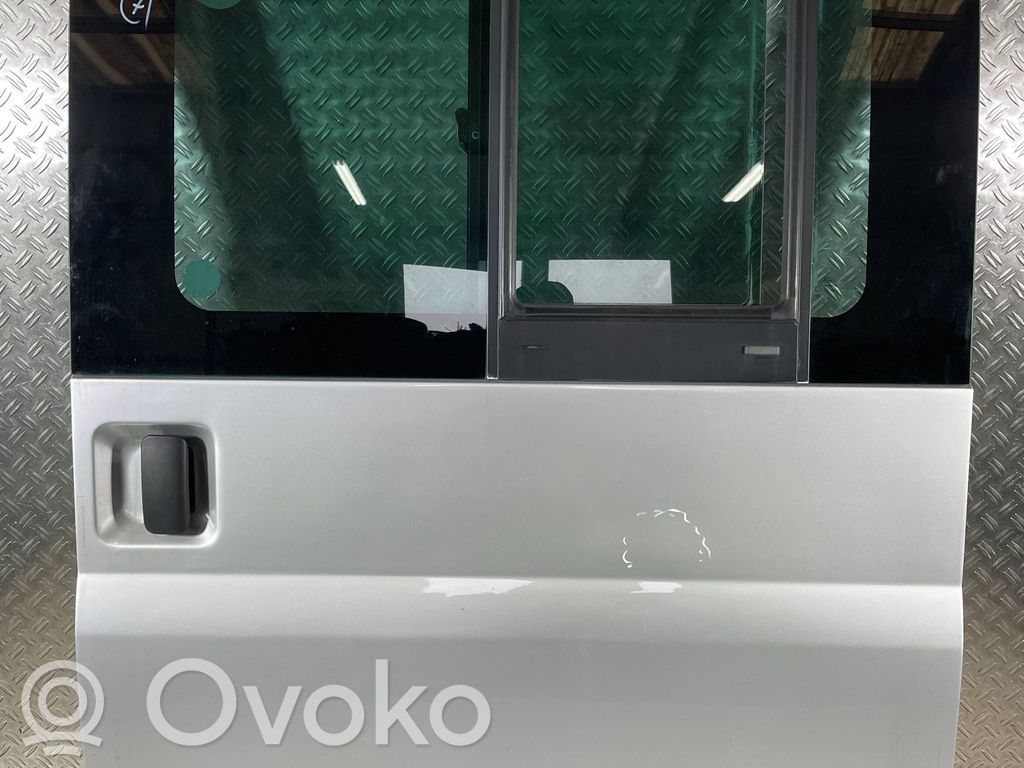 Sivuliukuovi