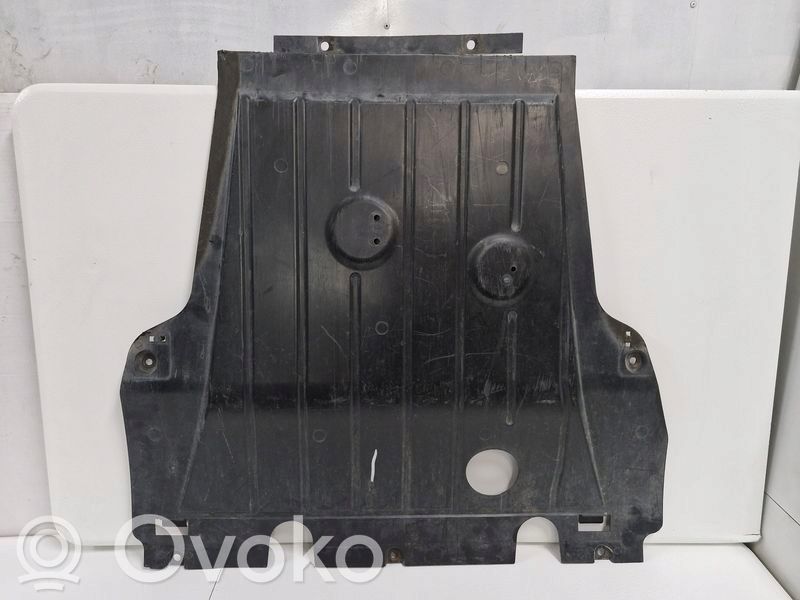 Renault Clio IV Engine splash shield/under tray 