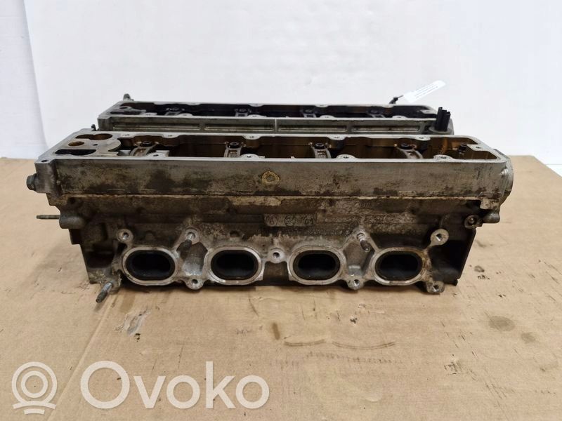 Peugeot 307 CC Engine head 