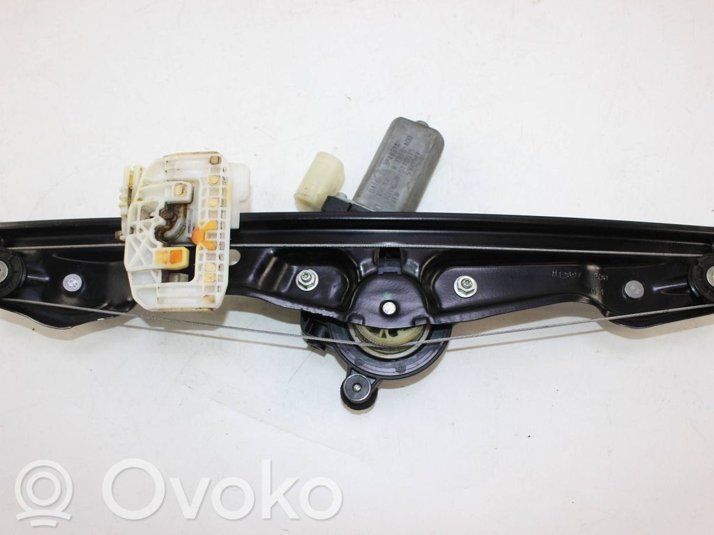BMW 1 F20 F21 Rear door window regulator with motor 