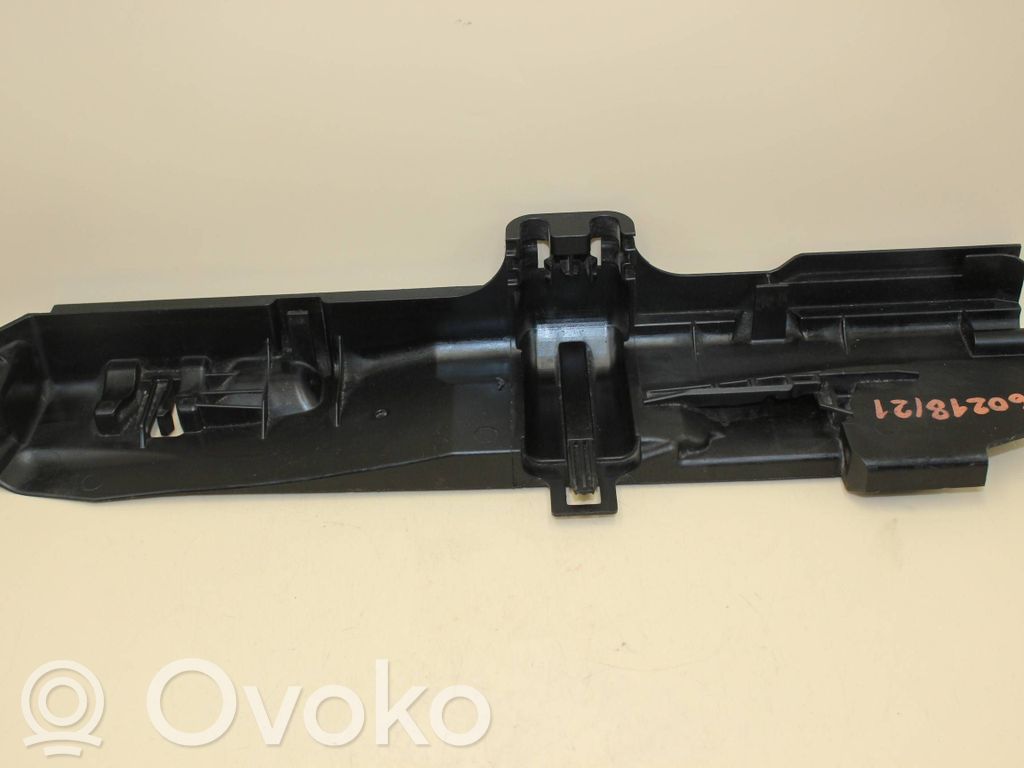 Fixation de radiateur   7524912,11074810,PA66GF30