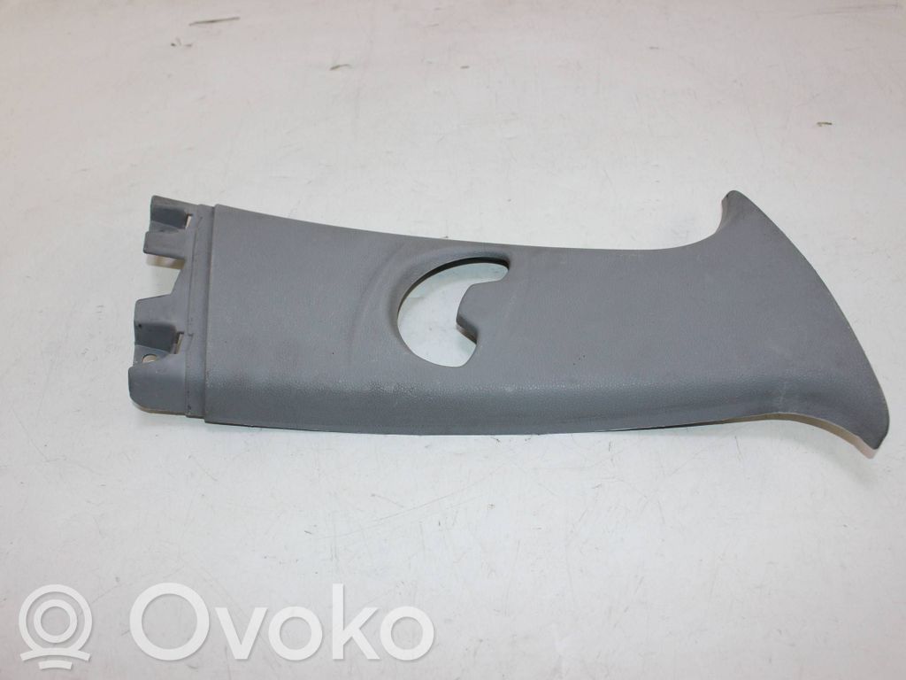 BMW 1 E81 E87 (B) pillar trim (top) 