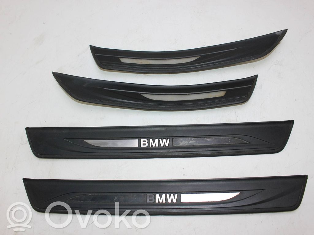 BMW 5 F10 F11 Listwa progowa przednia 