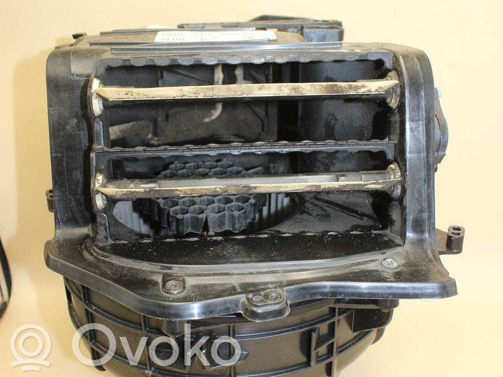 BMW 5 F10 F11 Wentylator nawiewu / Dmuchawa 