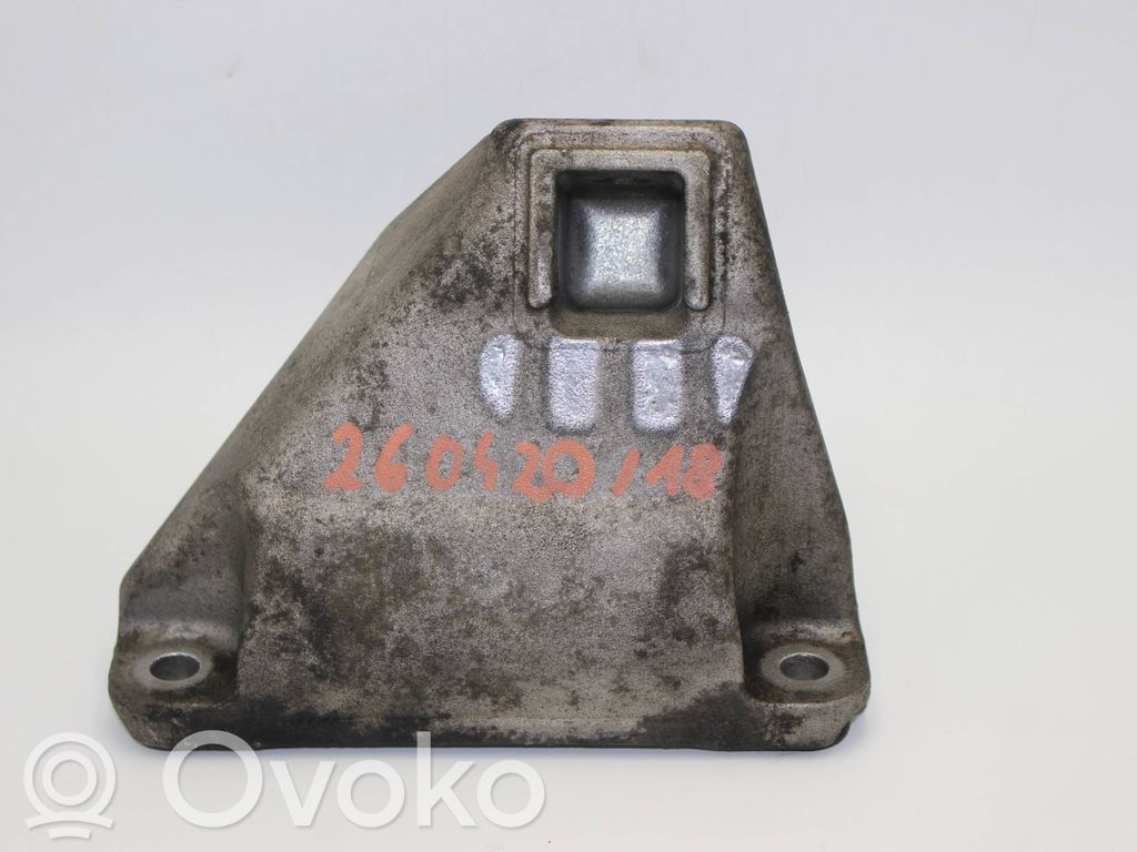 BMW 5 F10 F11 Engine mounting bracket 