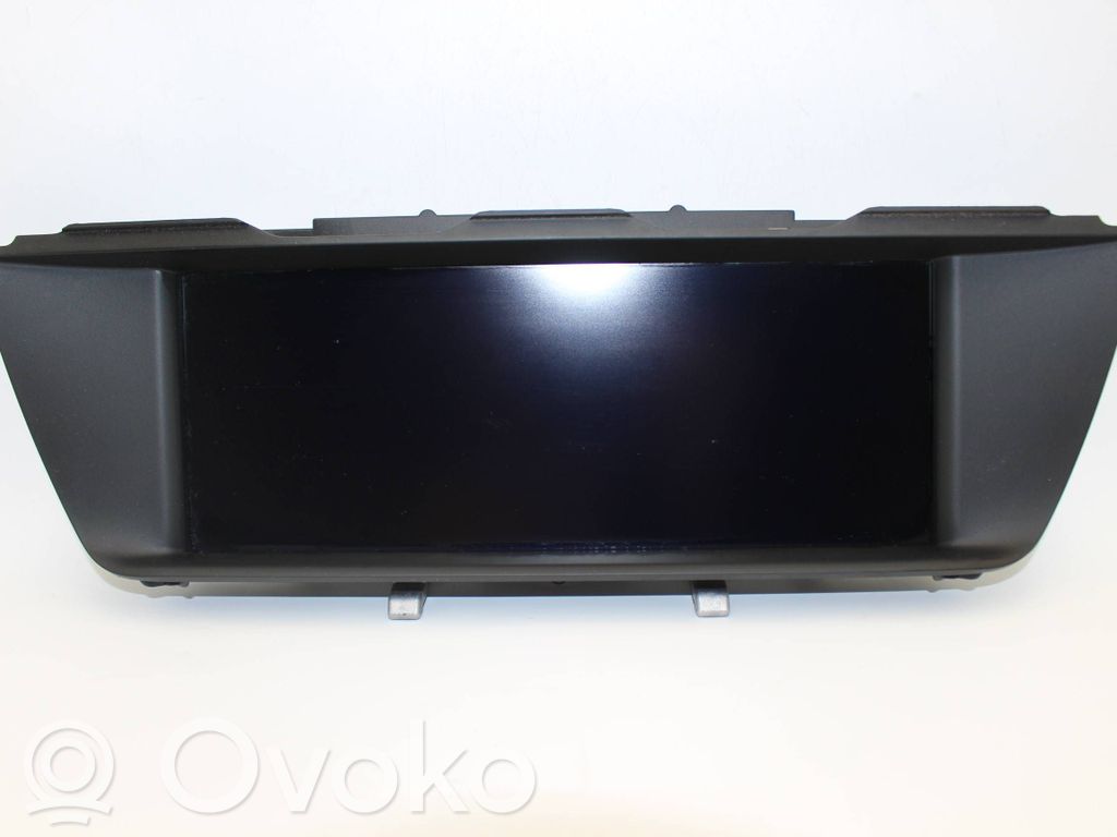 Monitor / wyświetlacz / ekran   9284974,990001555