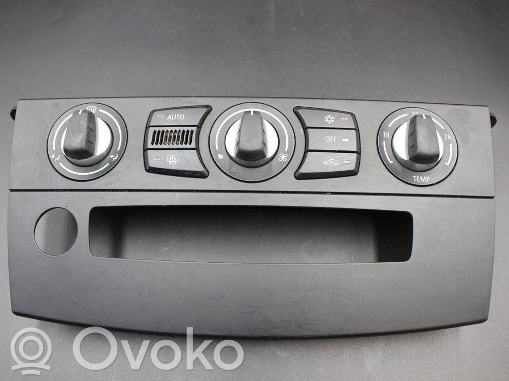BMW 5 E60 E61 Climate control unit 