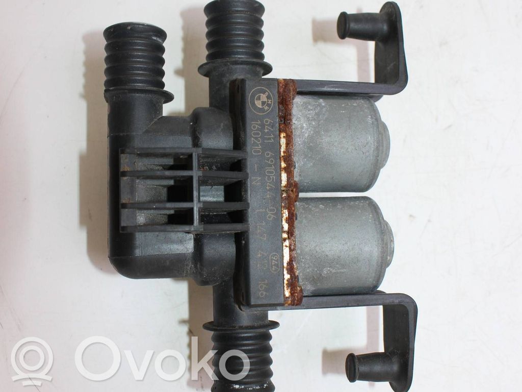 BMW X5 F15 Apsildes radiatora vārsts (-i) 