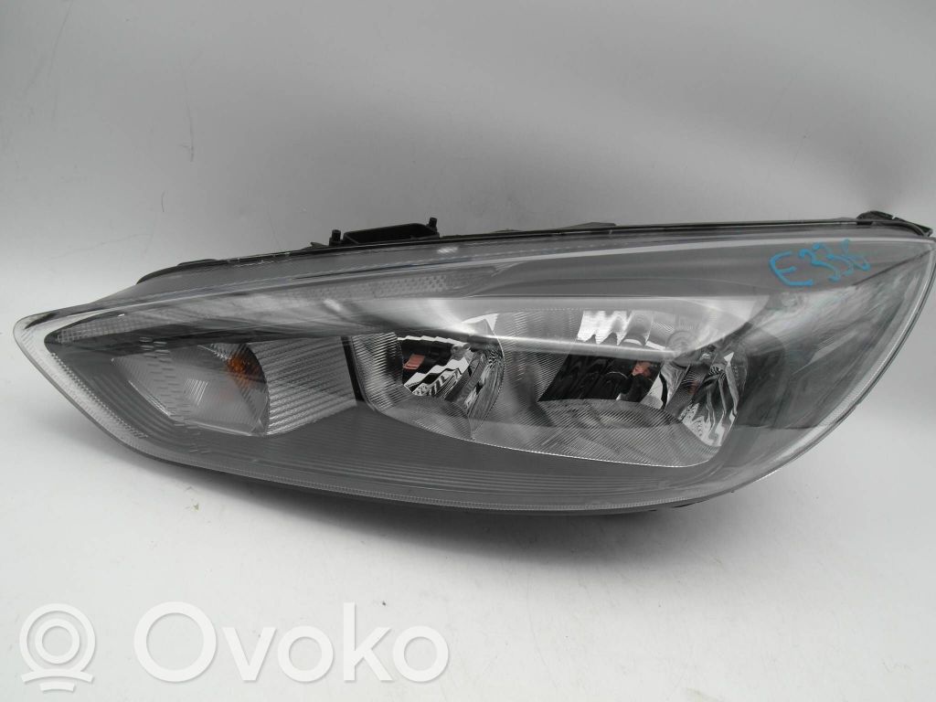 Ford Focus Scheinwerfer 