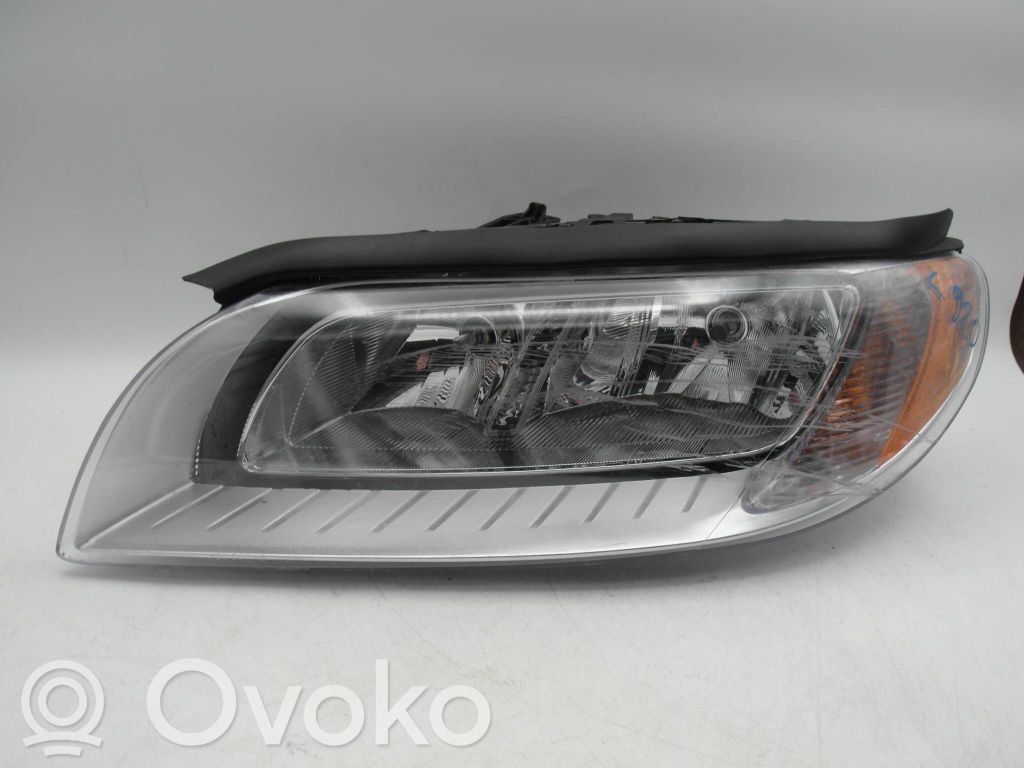 Volvo V70 Headlight/headlamp 