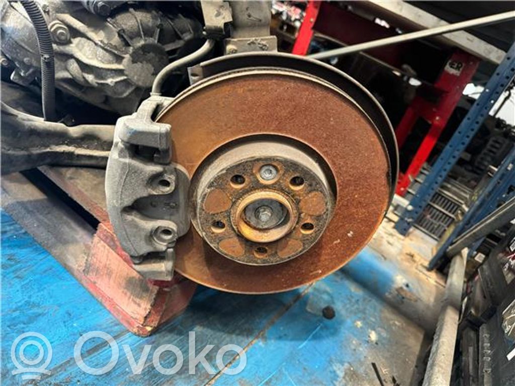 Volvo S80 Mangueta de dirección de rueda delantera 