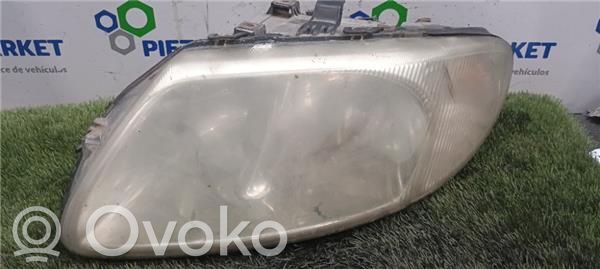 Chrysler Voyager Phare frontale 