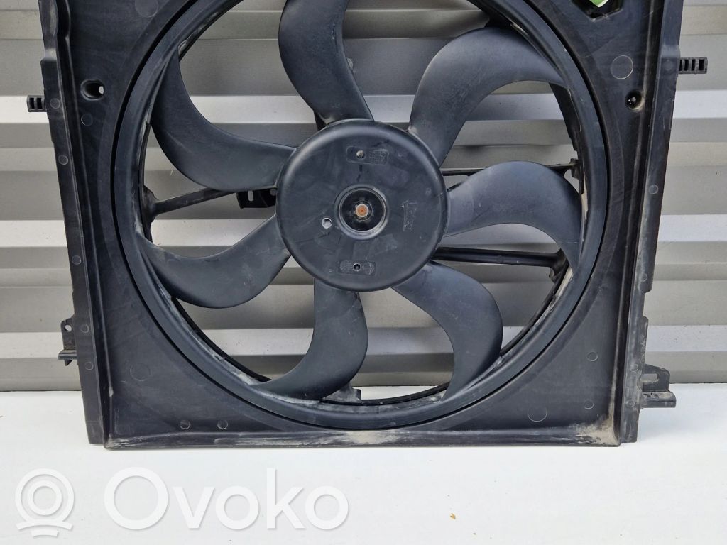 Nissan Qashqai Электрический вентилятор радиаторов 