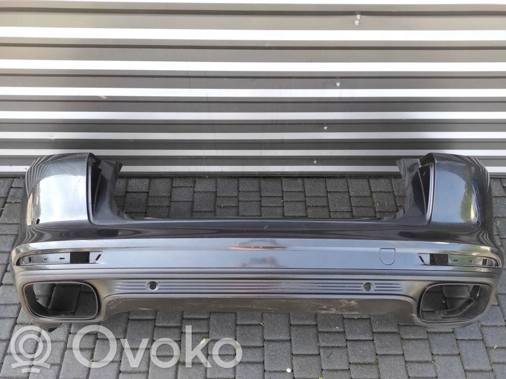 Porsche Panamera (971) Moldura inferior del parachoques trasero 
