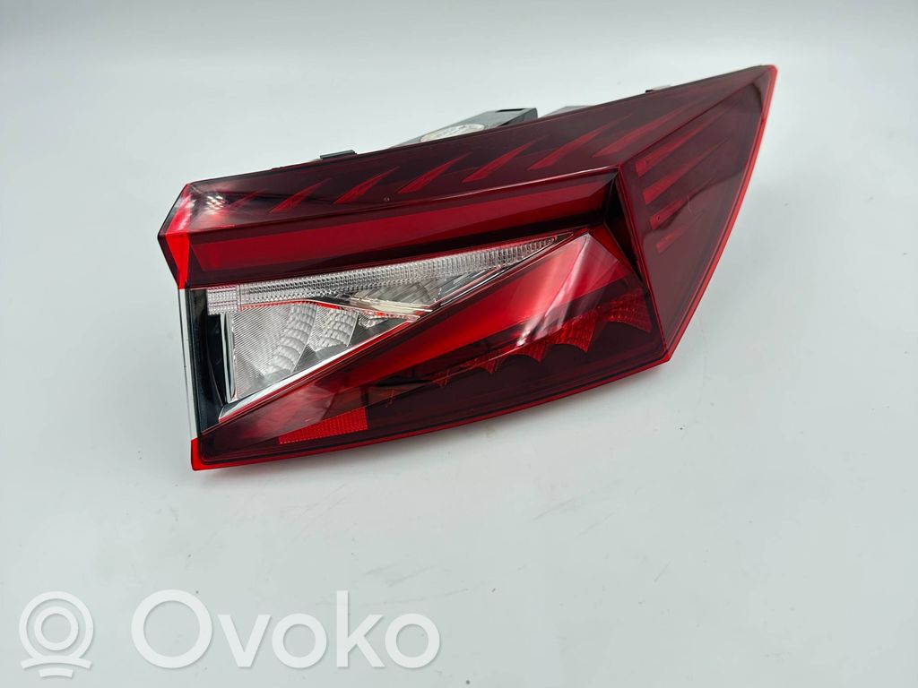 Skoda Enyaq iV Luci posteriori 